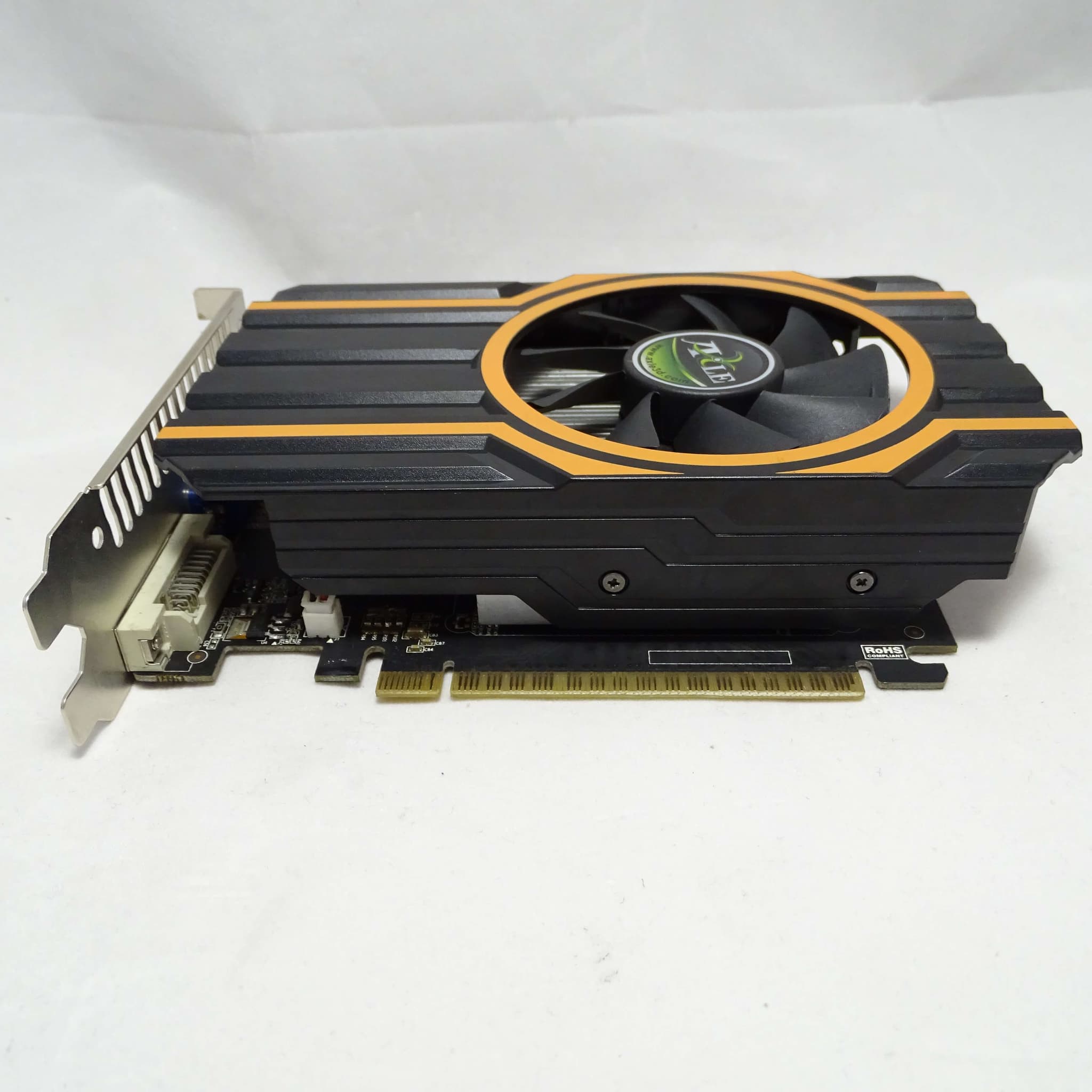 NVIDIA GeForce GTX 750 1GB image 2