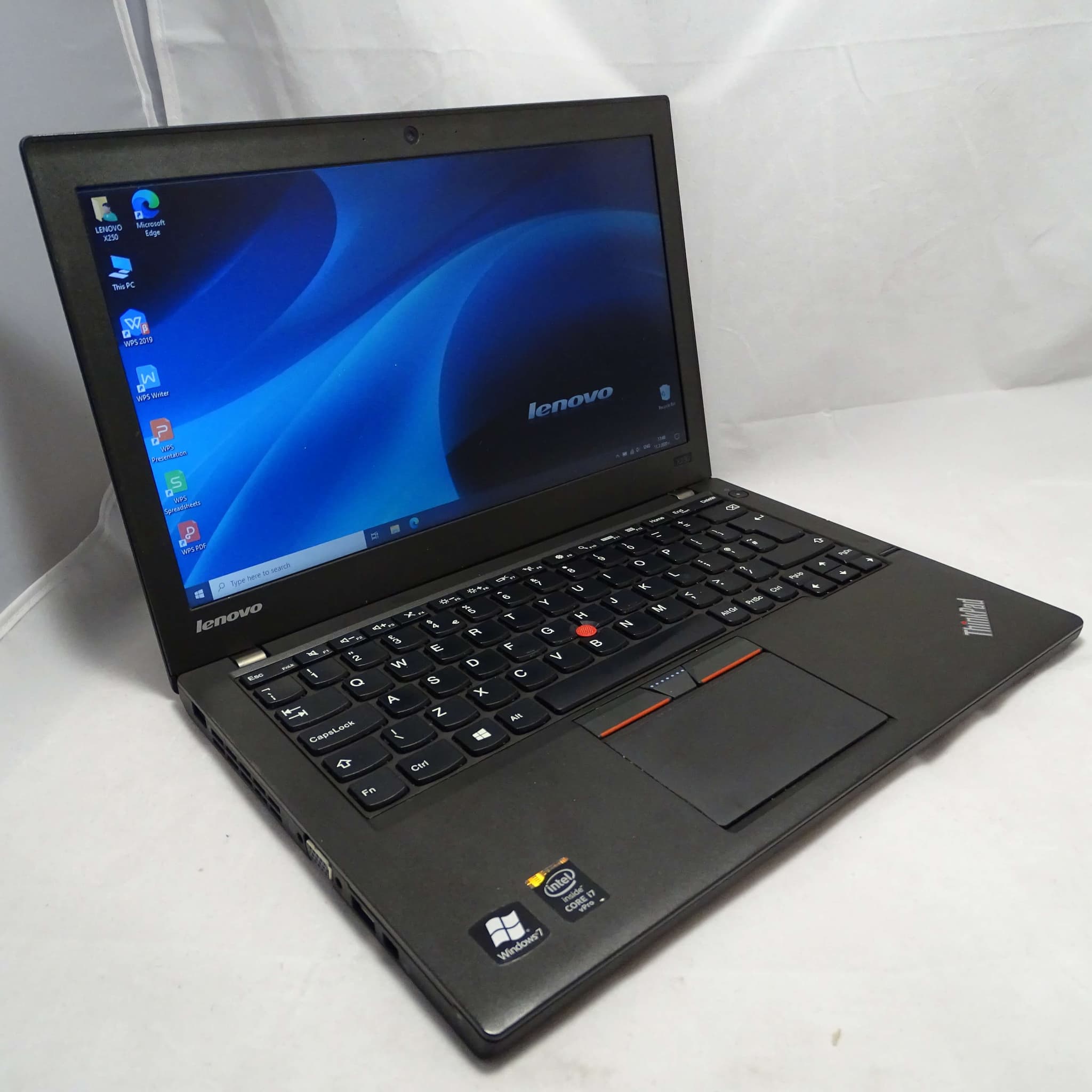 Lenovo ThinkPad X250 Ultrabook image 0
