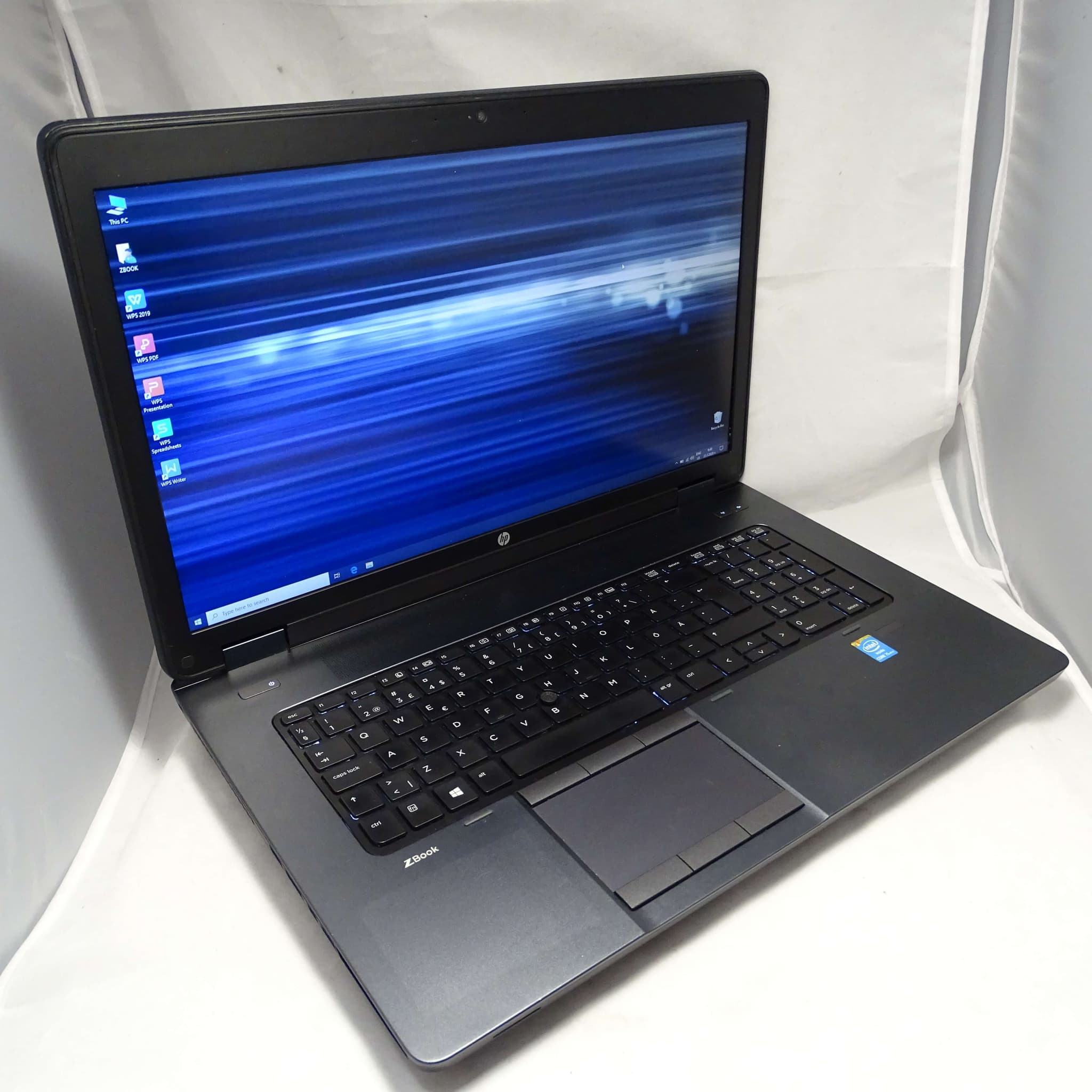HP ZBook 17 G2 image 0