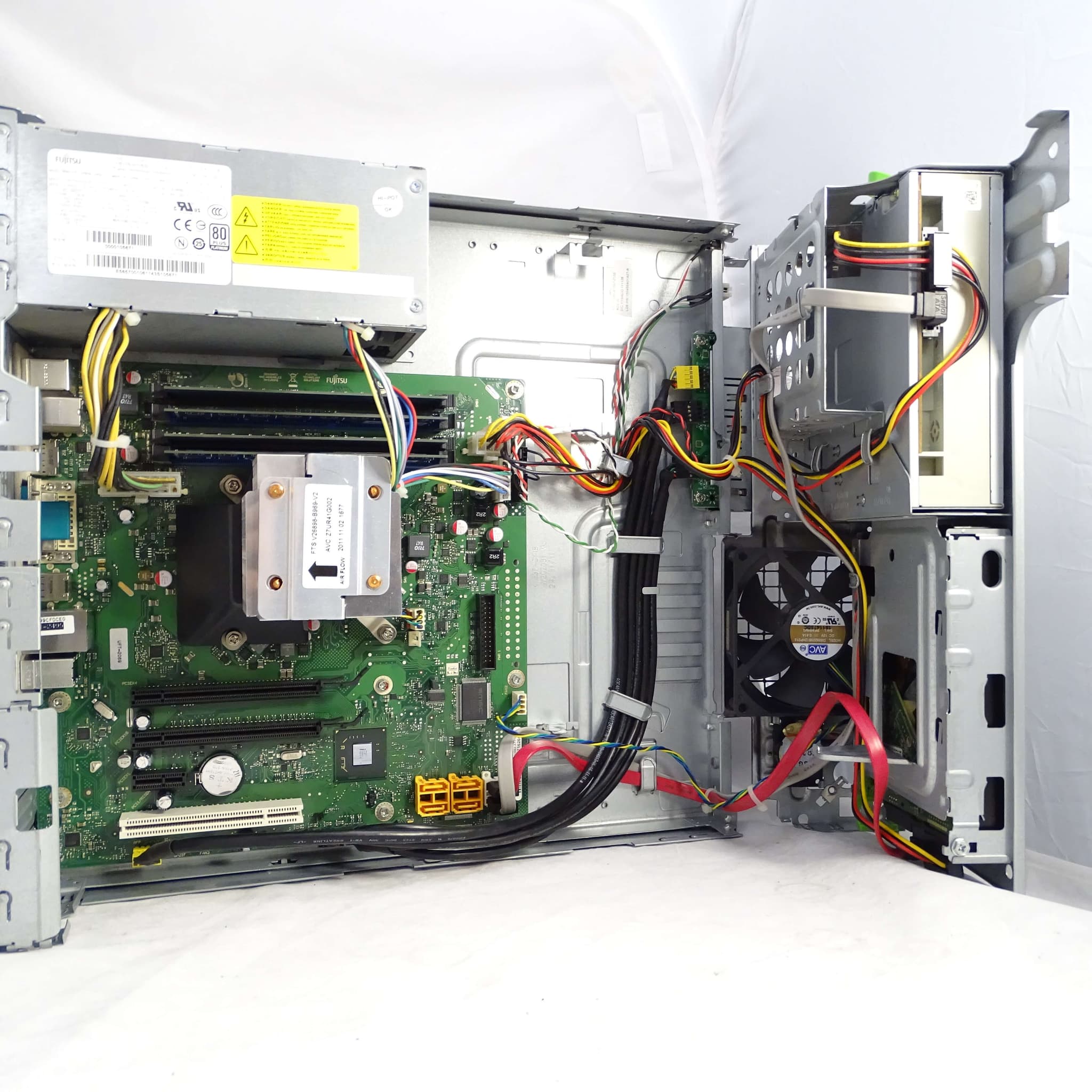 Fujitsu Esprimo E900 image 3