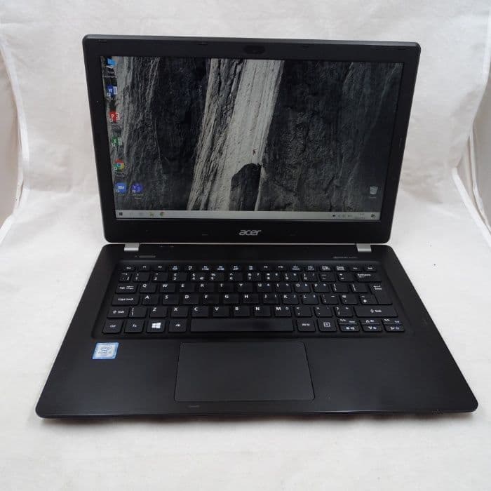 Acer Travelmate P238 image 1