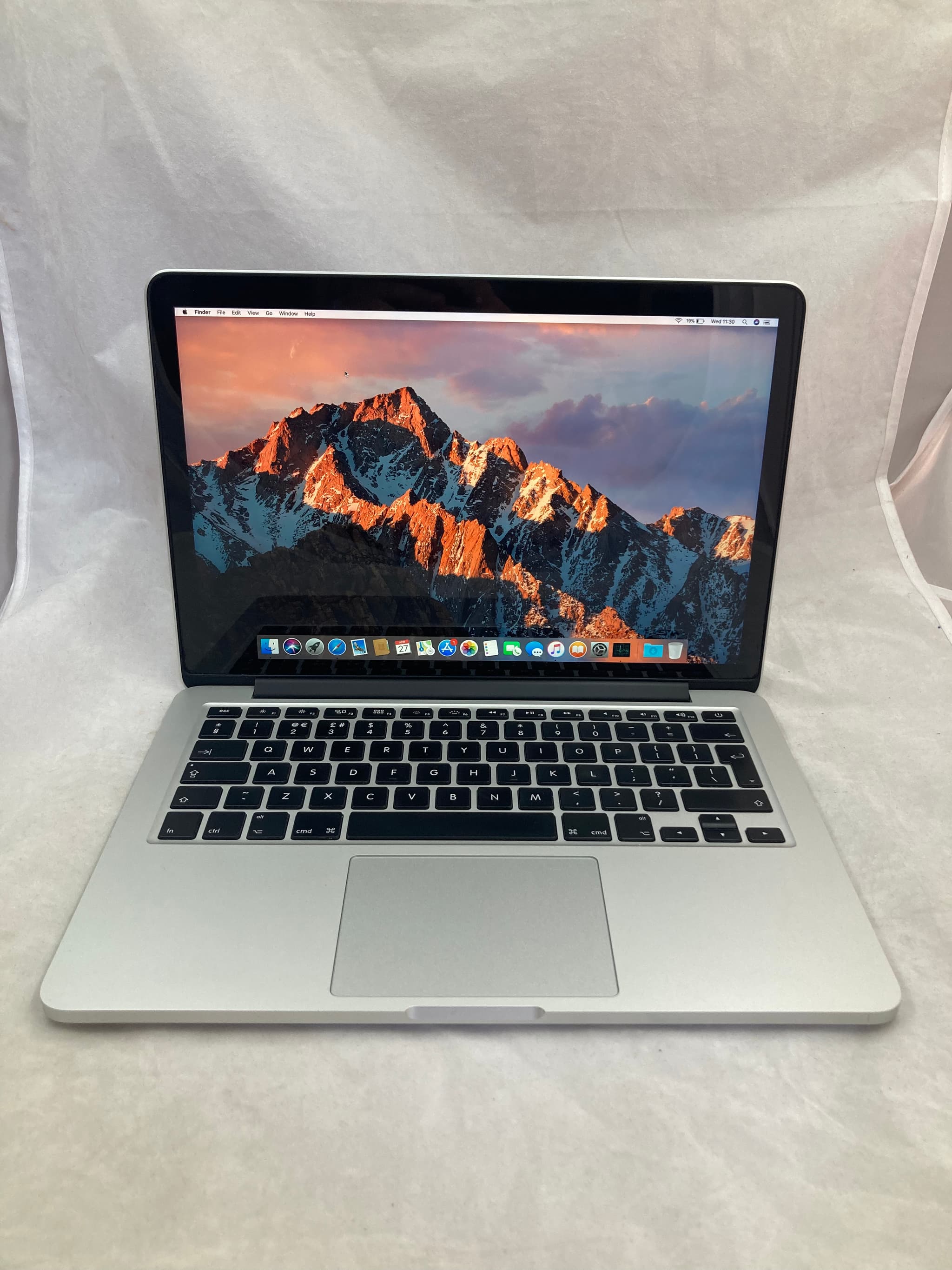 APPLE MACBOOK PRO 2014 A1502 image 1