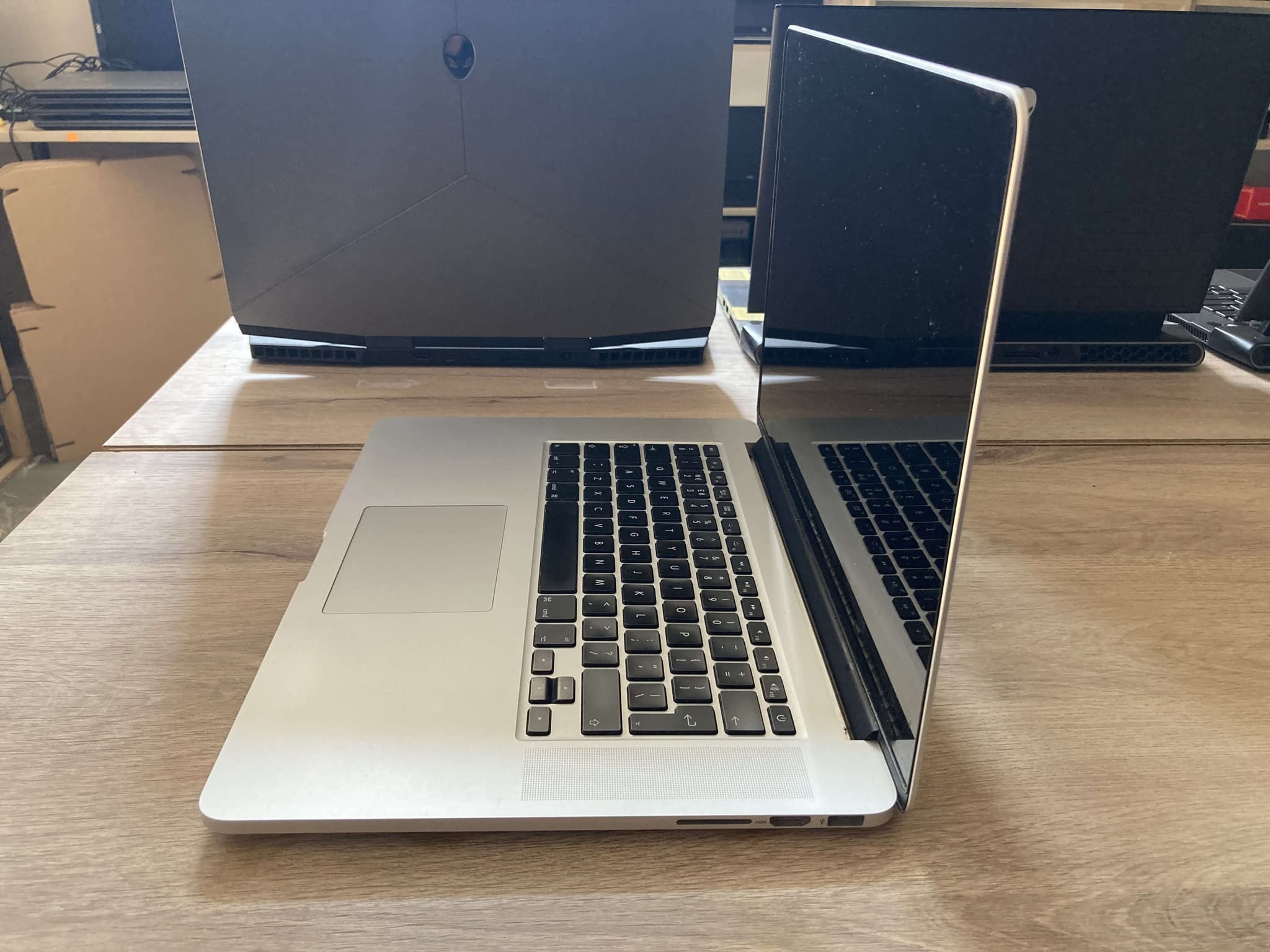 Apple Macbook Pro 15 2015 image 1