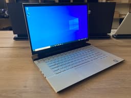 Alienware M15 R2 image 2